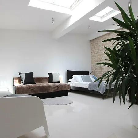Apartment 4k Centre *